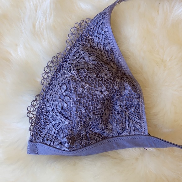 Victoria’s Secret size M bralette - Picture 4 of 5